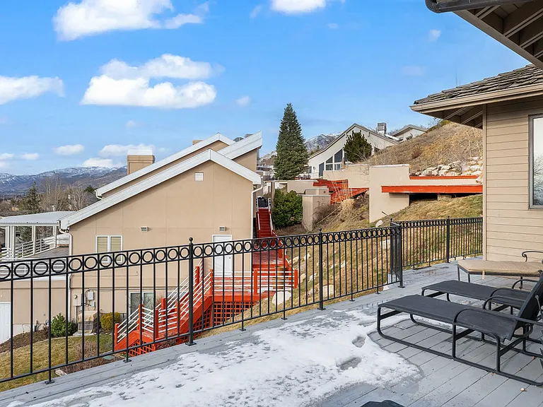 4887 S Mountain Ln — Photo 17