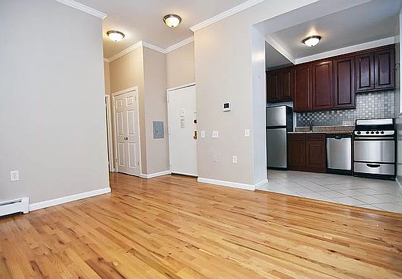 3rd image of 245 W 113th St APT 1A