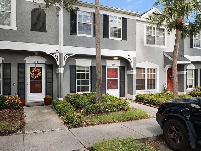 337 Countryside Key Blvd — Photo 3