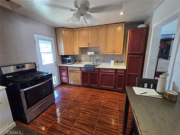 3rd image of 13912 Adoree St