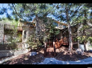 2221 E Cottonwood Cove Ln, Salt Lake City, UT 84121