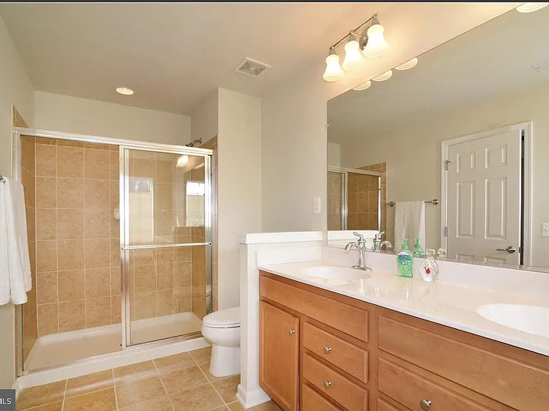 25496 Schooley Mill Ter — Photo 6