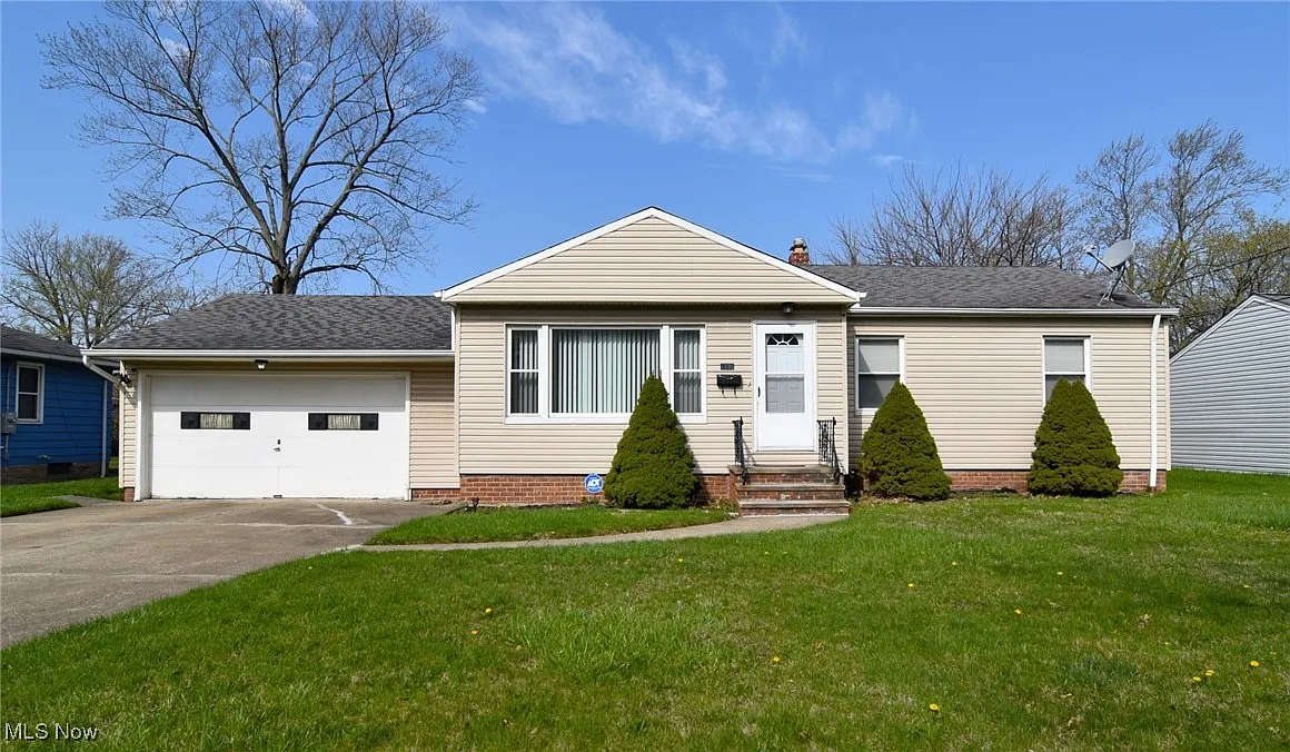 4880 Green Rd photo 1