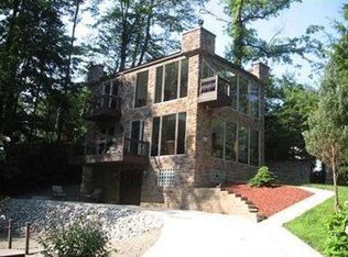 351 Avonia Rd, Fairview, PA 16415