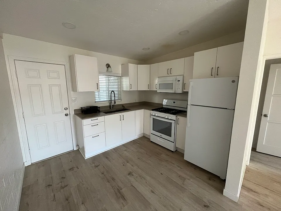 718 1/2 N Freeman St #718.5