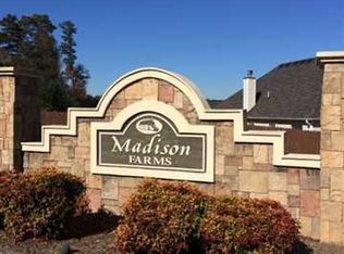 3321 Madison Ridge Trl, Snellville, GA 30039