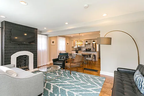 1808 Martin St #A Photo 1 1808 Martin St #A Photo 1