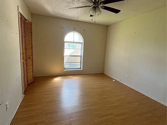 5th image of 1708 Redwood Dr