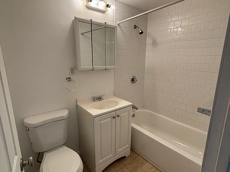 272 Quarry St #58 — Photo 5