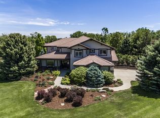 8890 Prairie Knoll Dr, Longmont, CO 80503