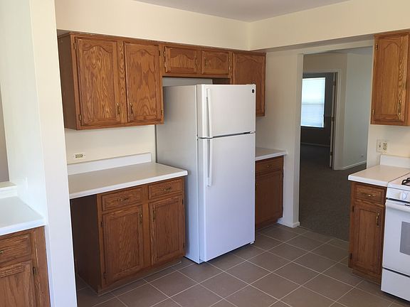 3rd image of 206 Glasgow Ln #36-86-B204