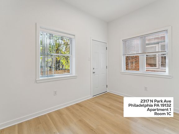 4th image of 2317 N Park Ave #1