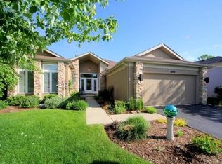 3044 N Southern Hills Dr, Wadsworth, IL 60083