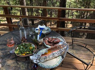 26493 Inyo Dr, Cold Springs, CA 95335