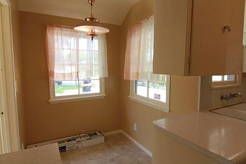 5th image of 2028 Stoddard Pl