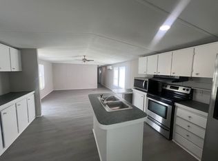 60 Thrasher Ln W #1, Jesup, GA 31545