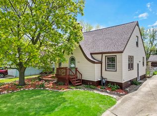 1211 Hovey Ave, Normal, IL 61761