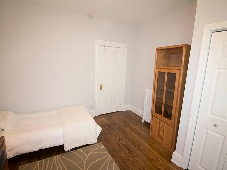 74 Oak St #B — Photo 9