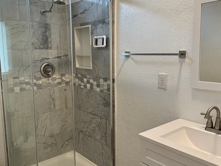 127 Loy Dr — Photo 13