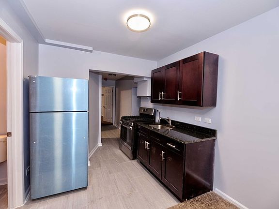 4th image of 5019 S Drexel Blvd #Gc