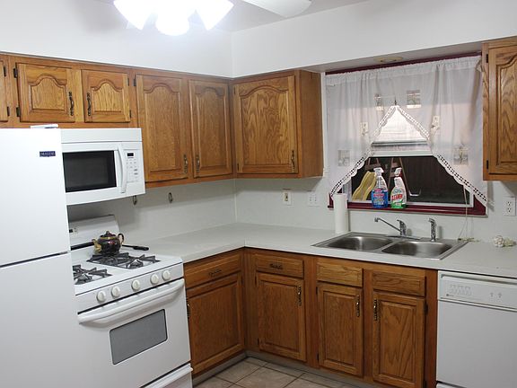 5th image of 8701 Lochdale St
