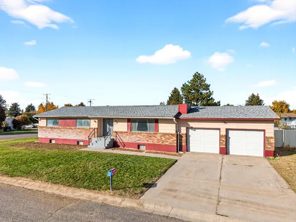 803 Eisenhower St, American Falls, ID 83211