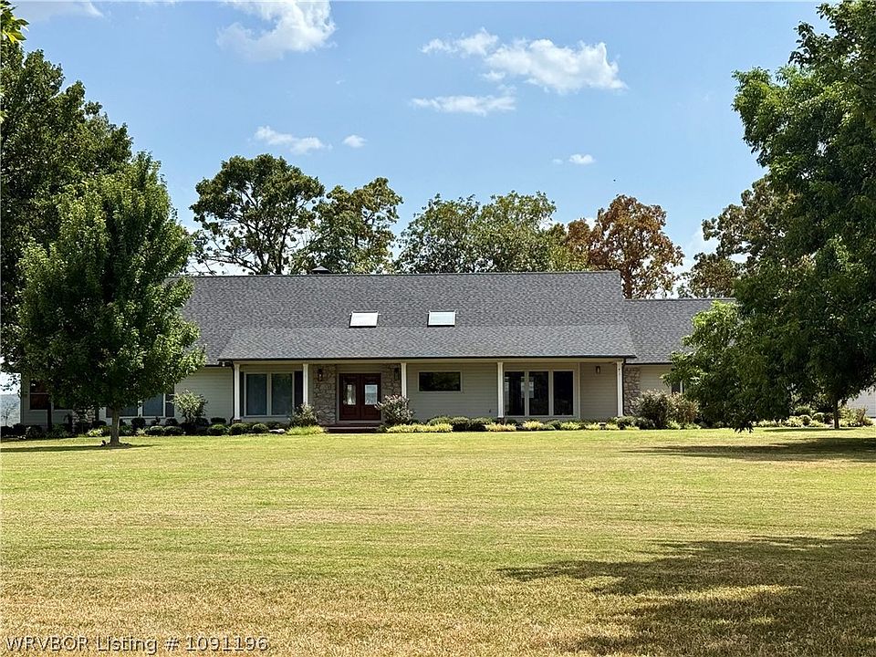 1st image of 4000 Spring Mountain Rd