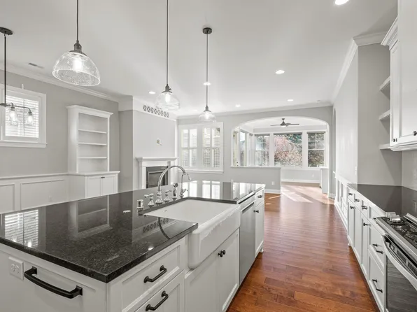 10135 56th Ave N, Plymouth, MN 55442