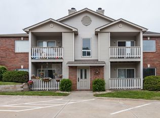 2100 Arbor Ln UNIT 11, Wamego, KS 66547