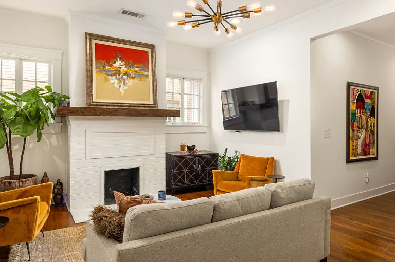 1110 Monroe Dr NE #A — Photo 1