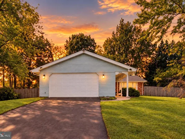 5614 Daniel Cir, Waldorf, MD 20601