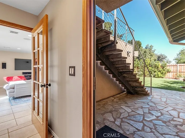9824 Baden Ave — Photo 24