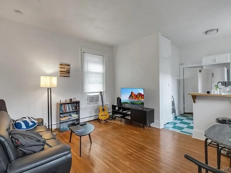 153 Allen St — Photo 10