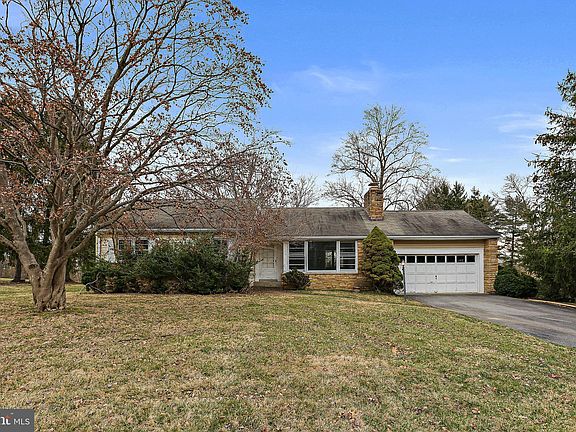 2nd image of 13305 Southwood Dr