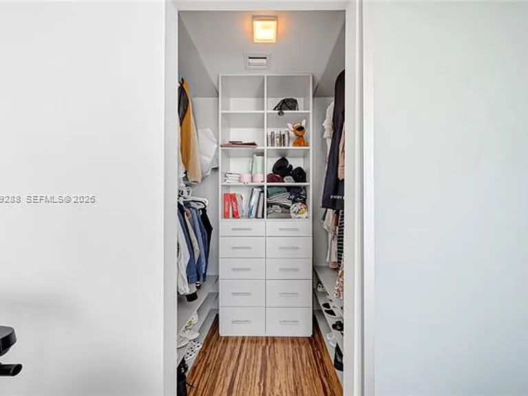 55 SE 6th St #1803 — Photo 46