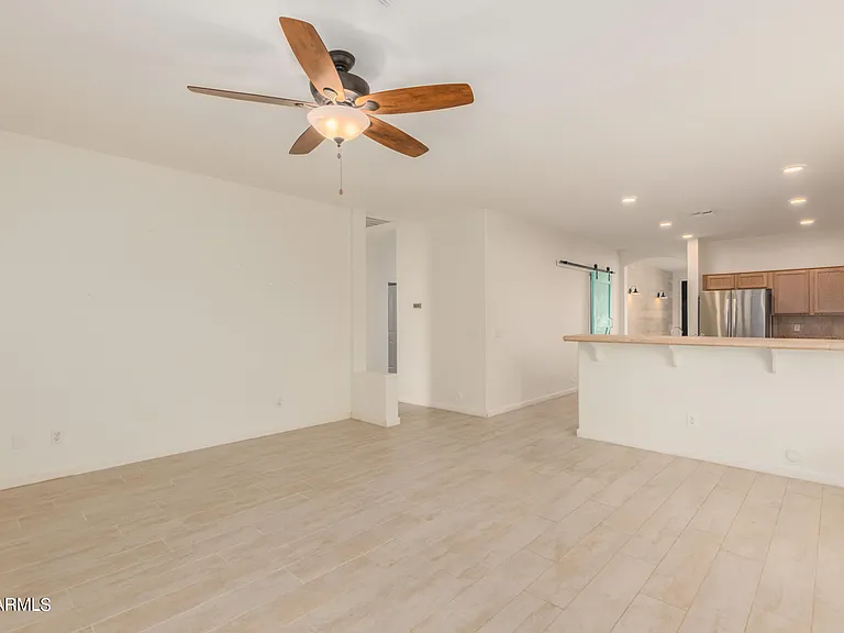 3441 E Bruce Ave — Photo 13