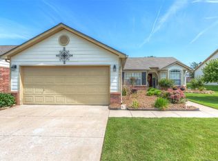 20401 E 42nd St S, Broken Arrow, OK 74014
