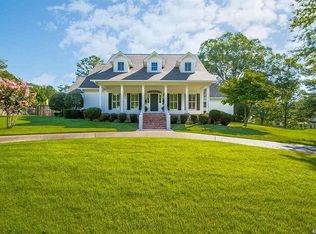 100 Green Meadow Ct, Hot Springs, AR 71901