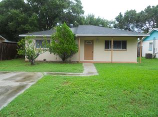 546 San Bernardino St, North Fort Myers, FL 33903