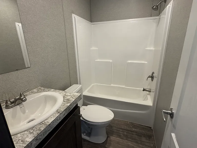 9014 Private Road 7335 — Photo 10