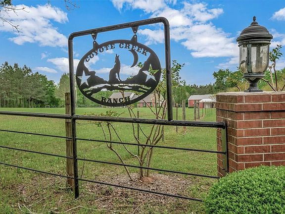 4th image of 1810 County Road 836