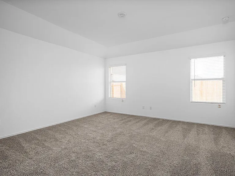 104 Vintage Dr — Photo 16