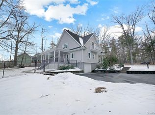 99 Summit Ave, Central Valley, NY 10917