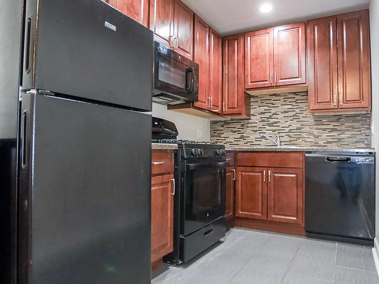 1774 W Highland Ave #509 — Photo 3