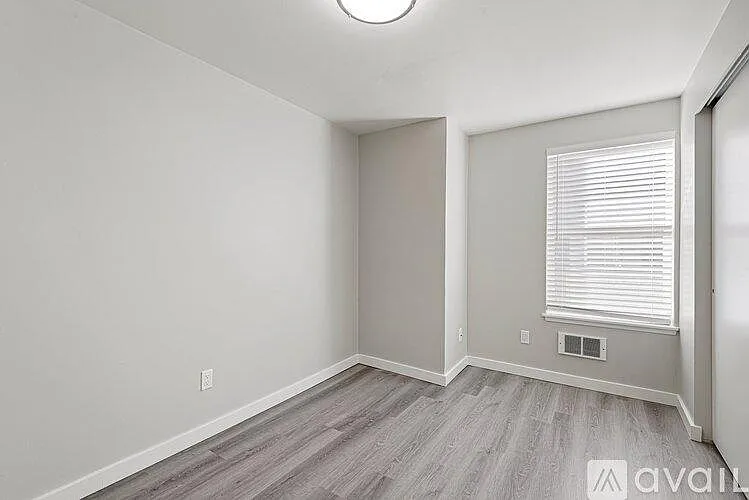 2010 S Main St #301 — Photo 5