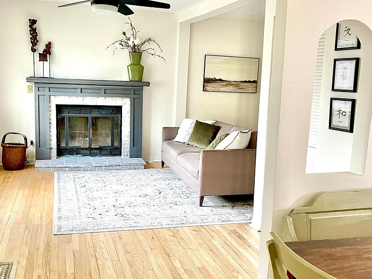 4315 Monona Dr — Photo 30