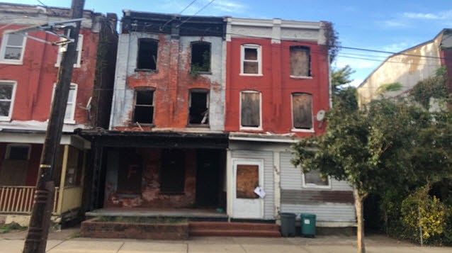 1st image of 260 Walnut Ave