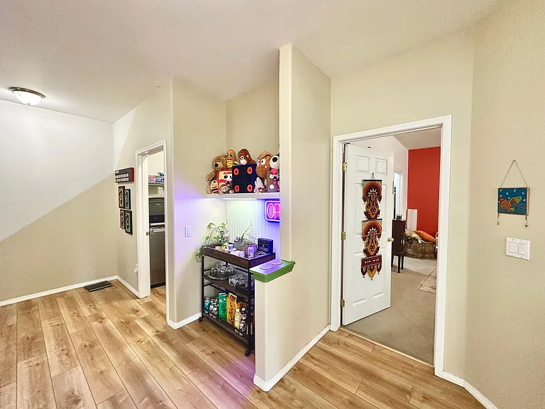 1000 NE 63rd Way #2104 — Photo 32