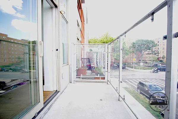 Rented by Lofts and Flats LLC | media 43