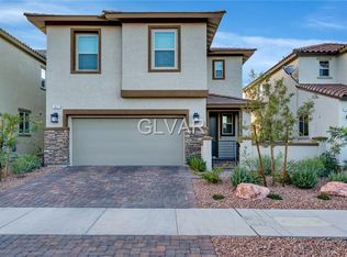 877 N Water St, Henderson, NV 89011